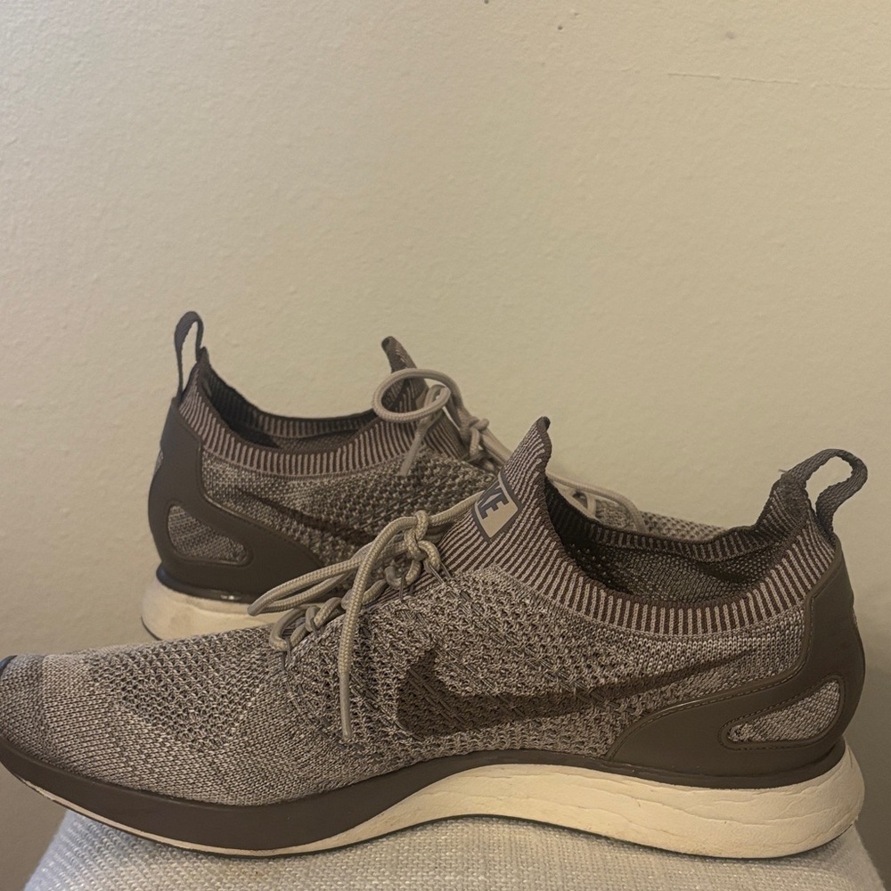 Nike Flyknit racer Men’s size 10 Rare/discontinued - Picture 4 of 7